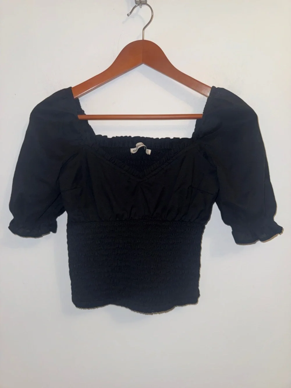 Abercrombie & Fitch Black Smocked Puff Sleeve Crop Top XS Cottagecore Coquette